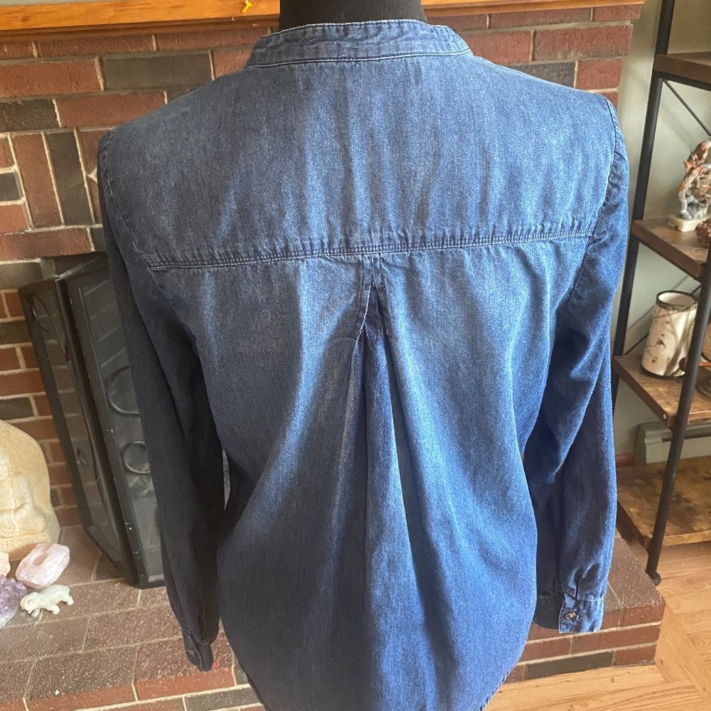 LAUREN CONRAD denim pull over top - Picture 3 of 4